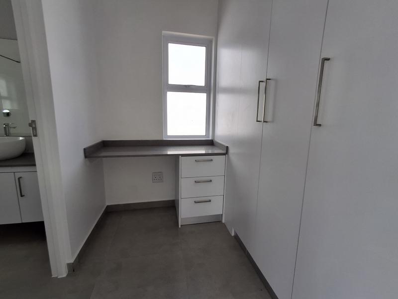 3 Bedroom Property for Sale in Golden Mile Western Cape